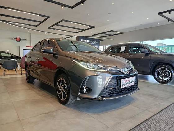 TOYOTA YARIS 1.5 16V FLEX SEDAN XLS CONNECT MULTIDRIVE